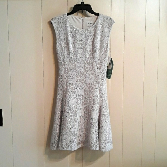 J. Taylor size 4 flowery lace and sequin mini dress - Picture 10 of 10